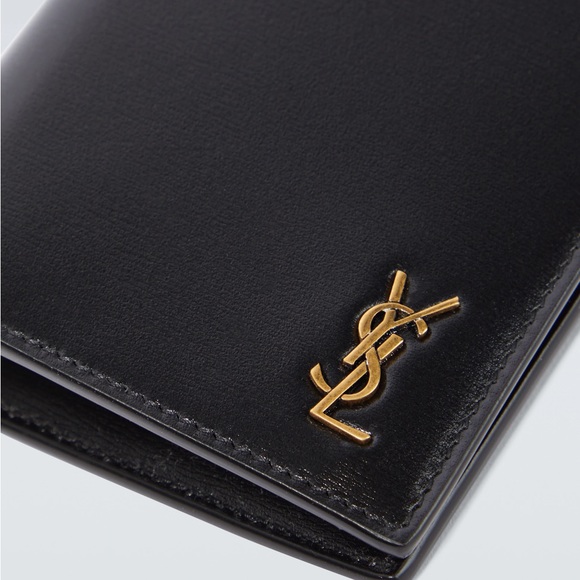 New! Authentic YSL SAINT LAURENT CASSANDRE CREDIT CARD WALLET IN SHINY LEATHER - Picture 3 of 17